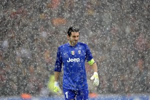 Jiuyou-英超球员比赛中营养补给策略实时优化研究，英超球员饮食